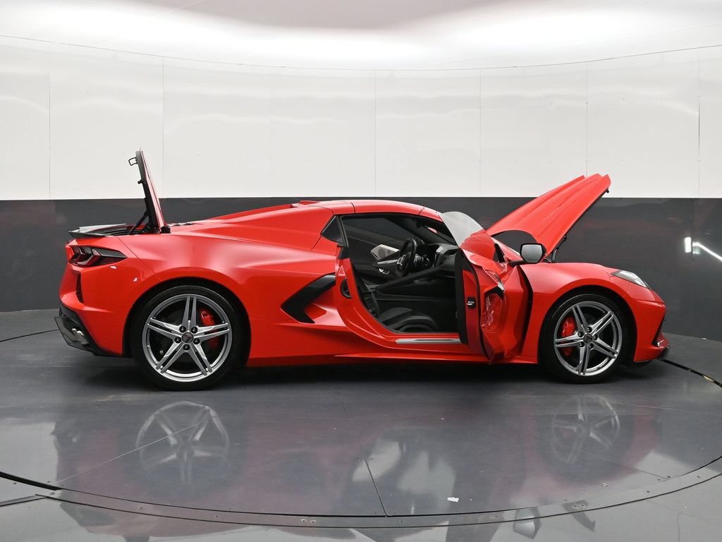 Used 2026 Chevrolet Corvette Stingray Preferred Conv w/ 2LT RWD image 35