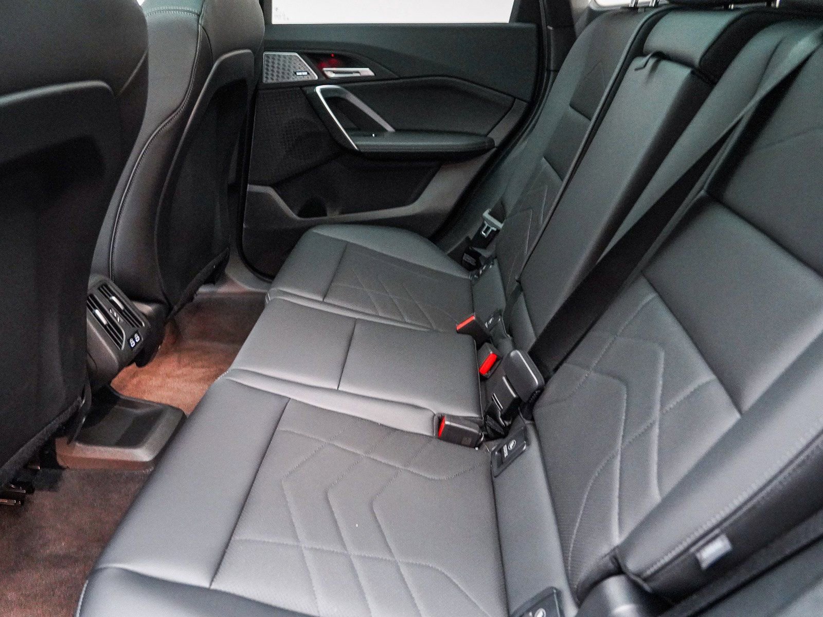 Used 2025 BMW X1 xDrive28i w/ Premium Package image 20