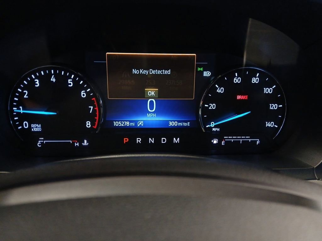 Used 2020 Ford Explorer XLT w/ Equipment Group 202A image 18