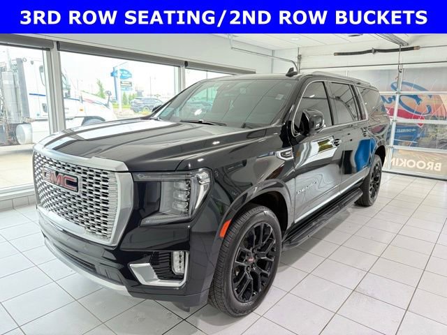 Used 2023 GMC Yukon XL Denali image 4