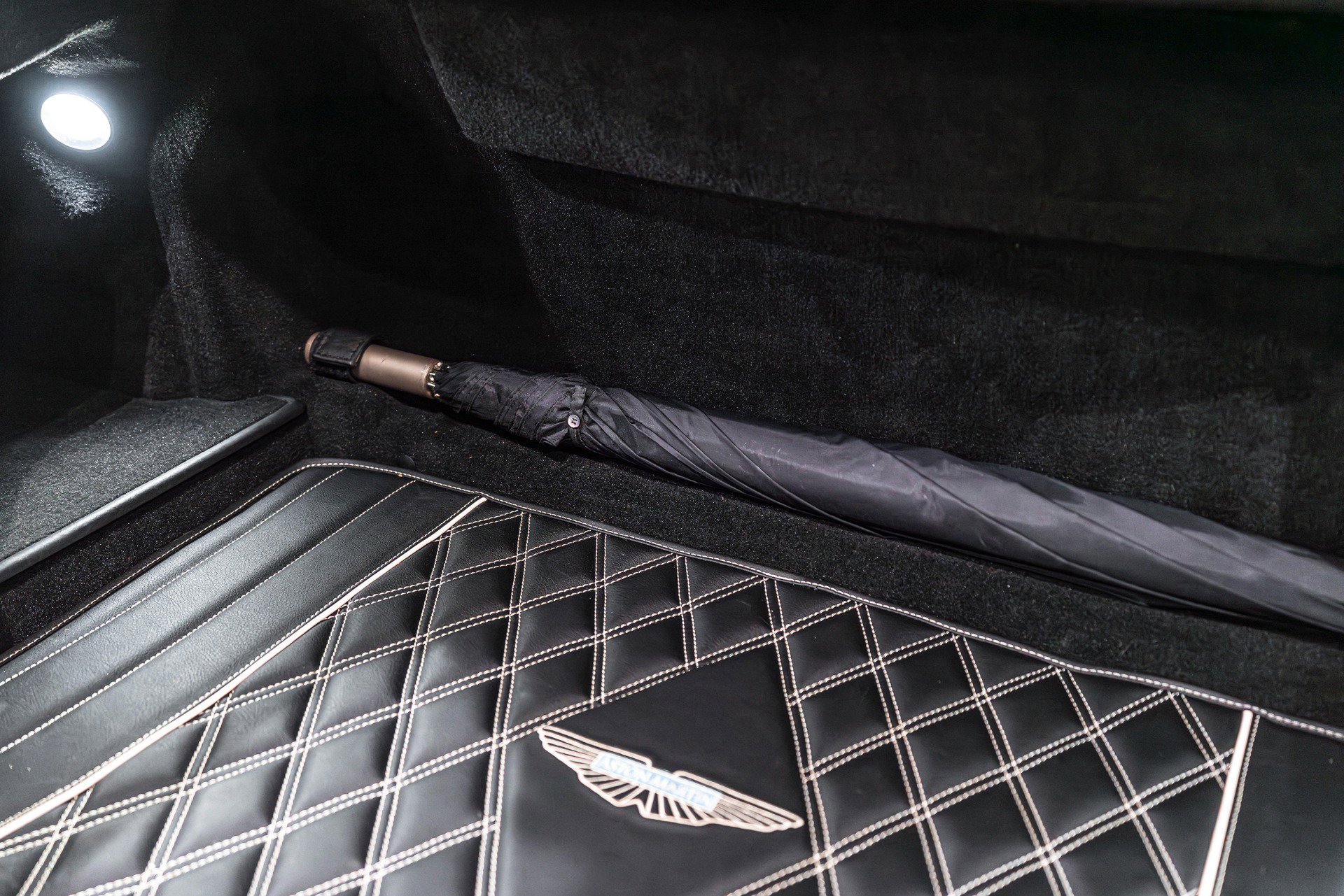 Used 2008 Aston Martin DB9 Coupe image 59