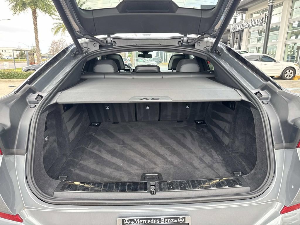 Used 2025 BMW X6 xDrive40i image 8