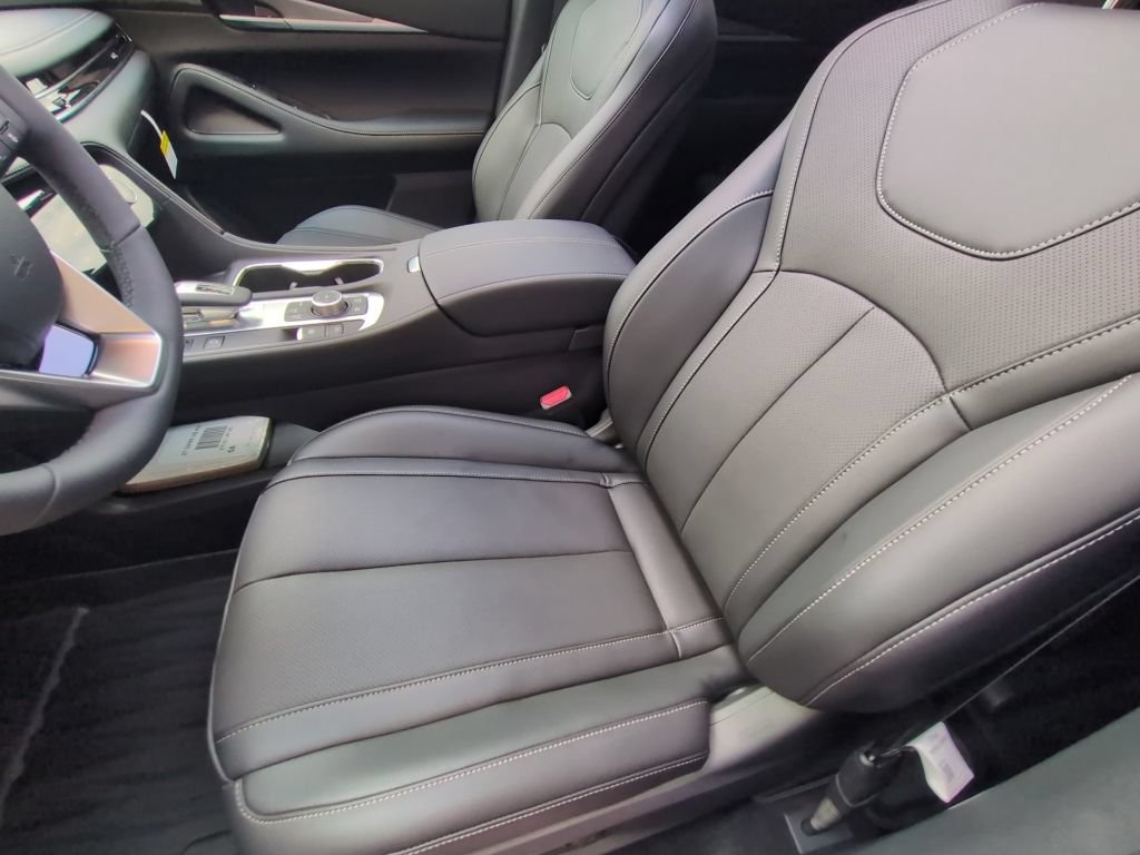 New 2027 INFINITI QX65 Luxe w/ Cargo Package AWD/4WD image 13