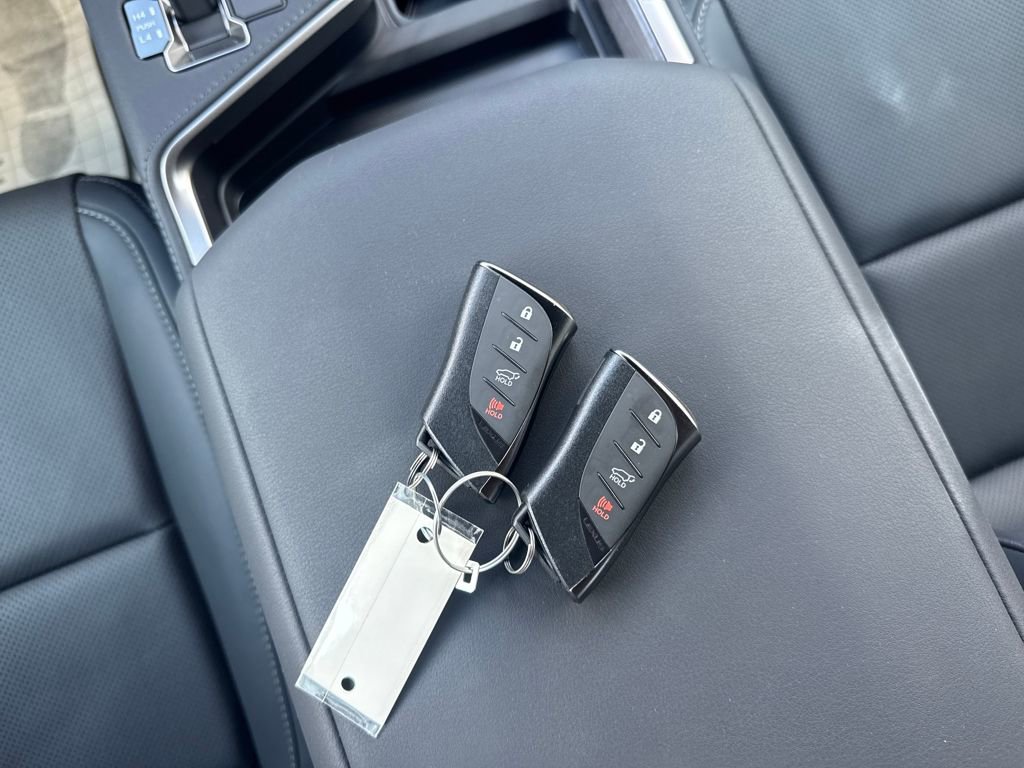 Used 2026 Lexus GX 550 image 29