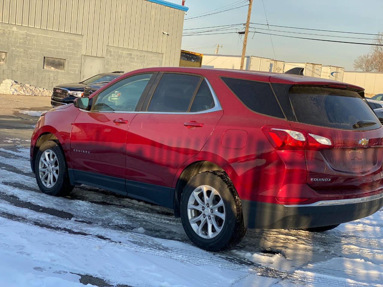 Used 2021 Chevrolet Equinox LT image 3