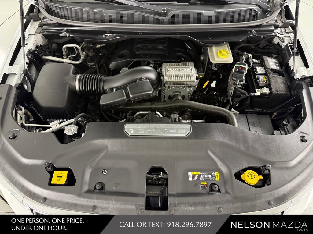 Used 2022 Jeep Wagoneer Series III w/ Premium Group I AWD/4WD image 58