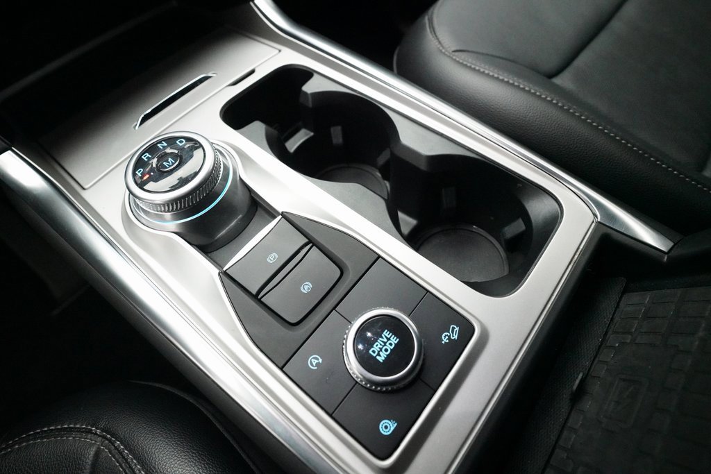 Used 2020 Ford Explorer Limited w/ Class III Trailer Tow Package image 17