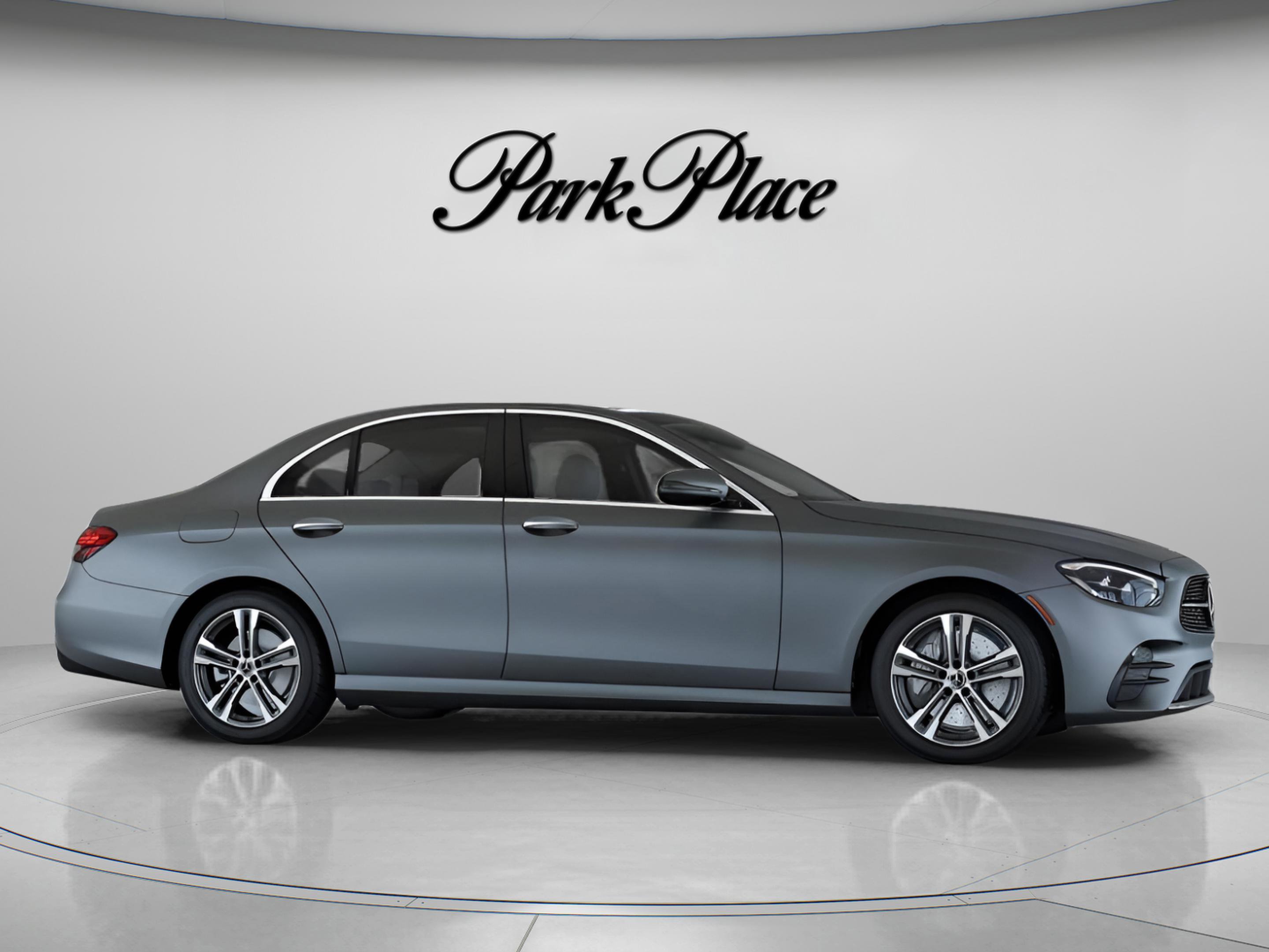 Used 2023 Mercedes-Benz E 350 Sedan image 31