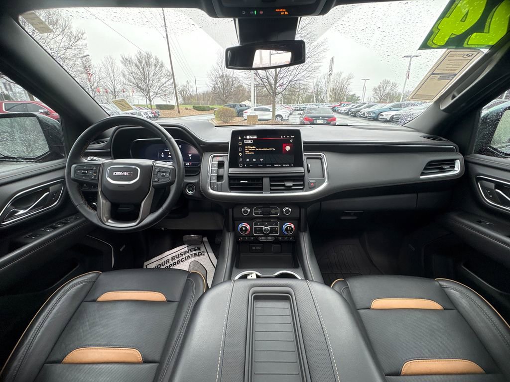 Used 2024 GMC Yukon AT4 w/ AT4 Premium Package image 16