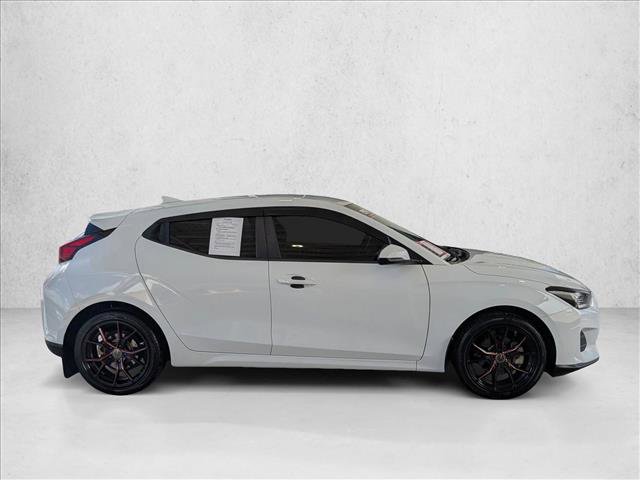 Used 2020 Hyundai Veloster 2.0 image 4