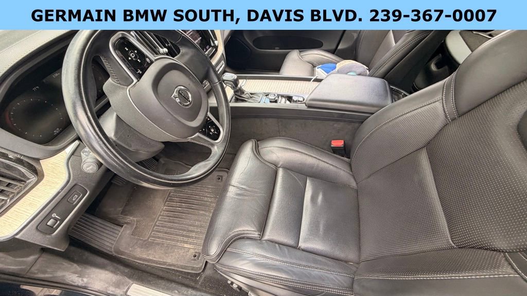 Used 2021 Volvo XC60 T5 Inscription image 30