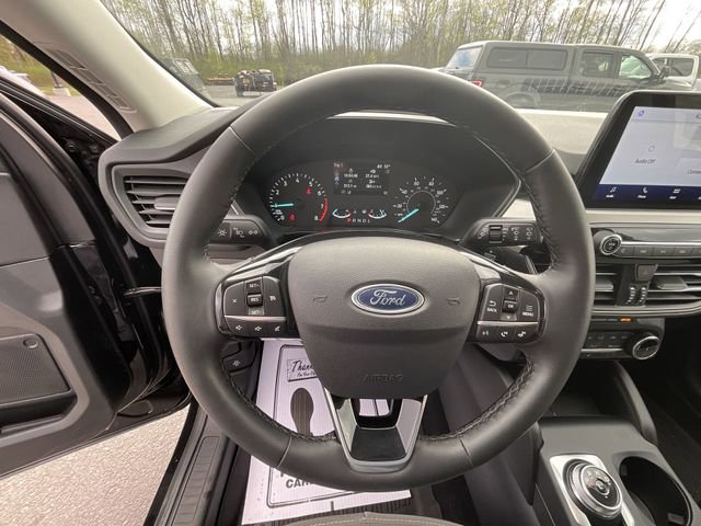 Used 2022 Ford Escape SE w/ Cold Weather Package AWD/4WD image 15