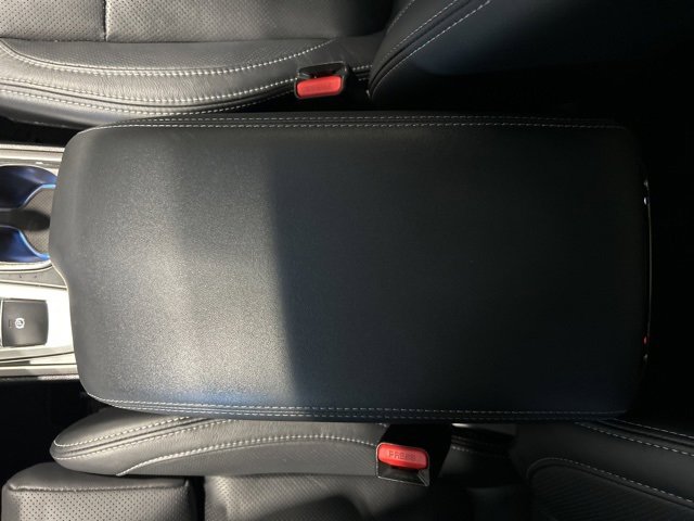 Used 2022 Subaru Ascent Limited w/ Technology Package image 21