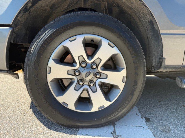 Used 2014 Ford F150 STX w/ Equipment Group 201A Mid image 9