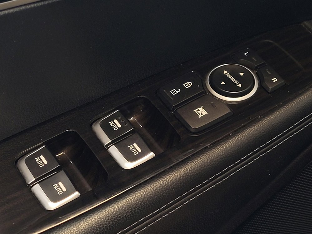 Used 2019 Kia Sorento AWD image 27