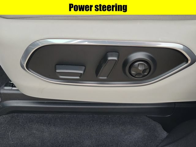 Certified 2022 Jeep Wagoneer Series III w/ Flexible Seating Group AWD/4WD image 22
