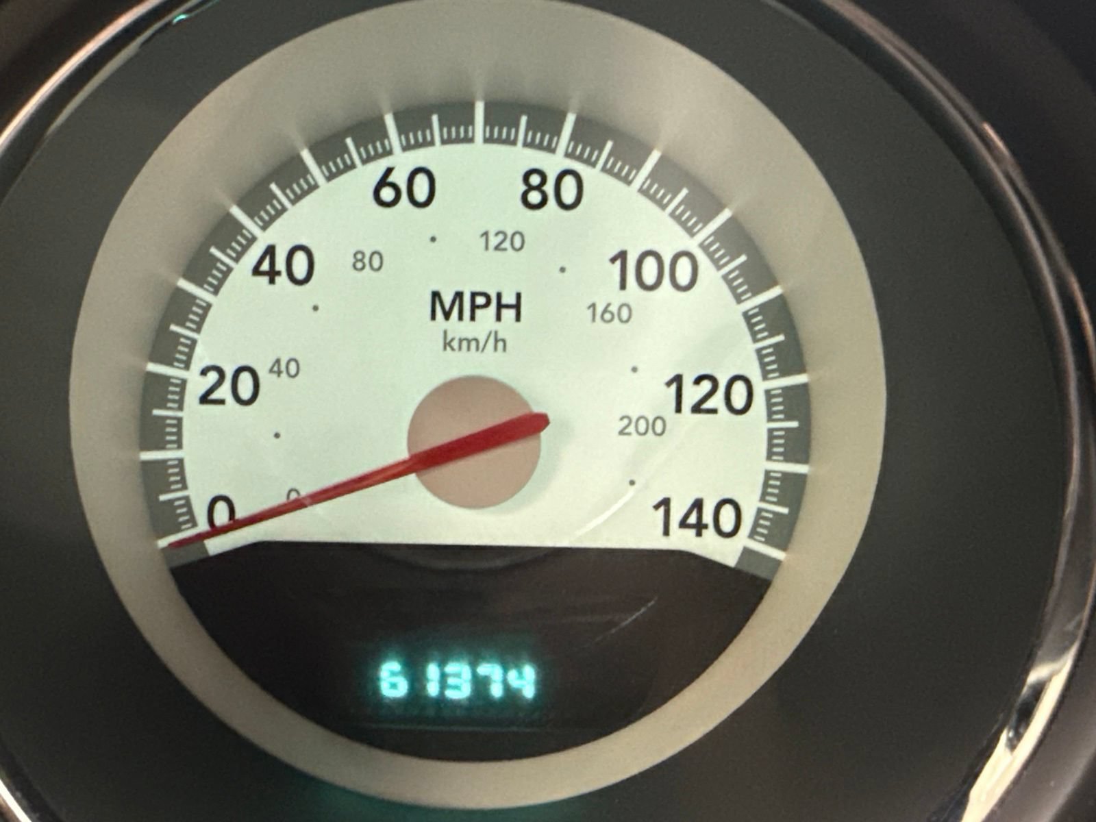 Used 2010 Dodge Challenger SE RWD image 19