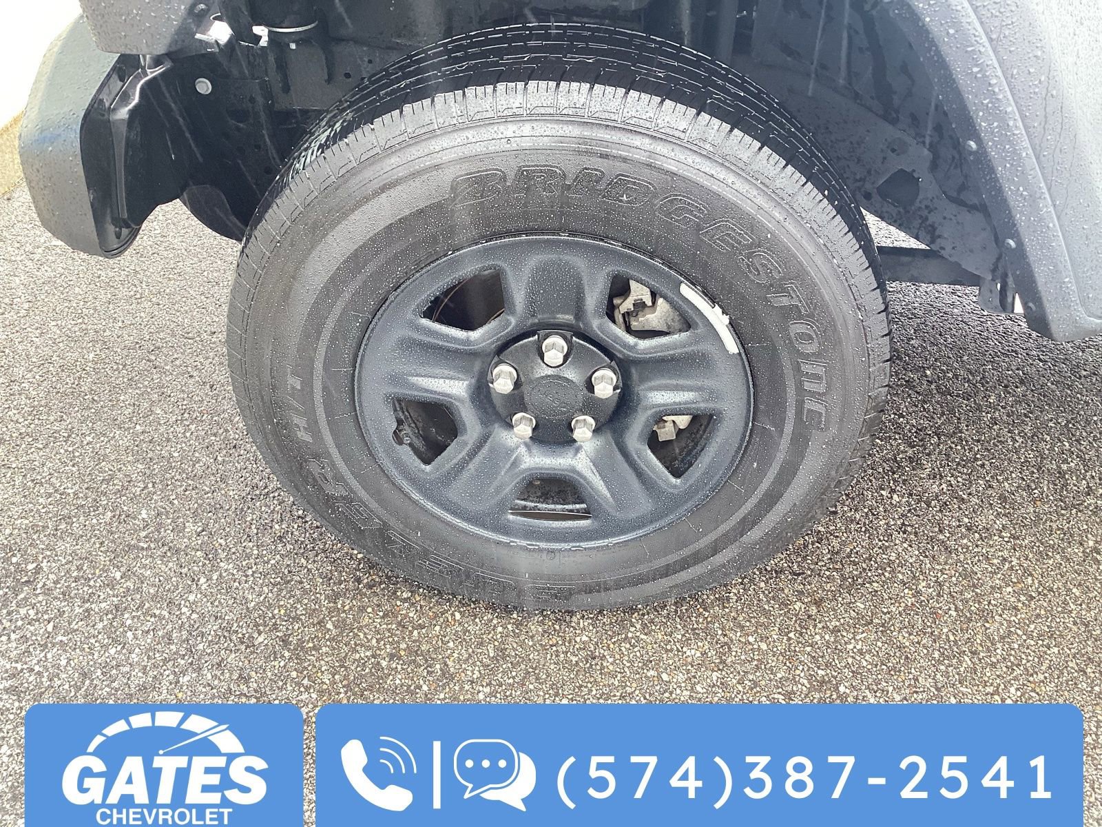 Used 2024 Jeep Gladiator Sport image 32