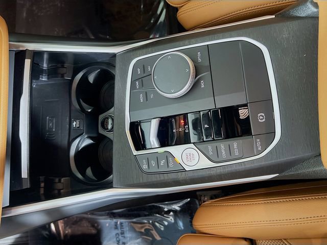Used 2024 BMW 330i xDrive Sedan w/ Premium Package image 24