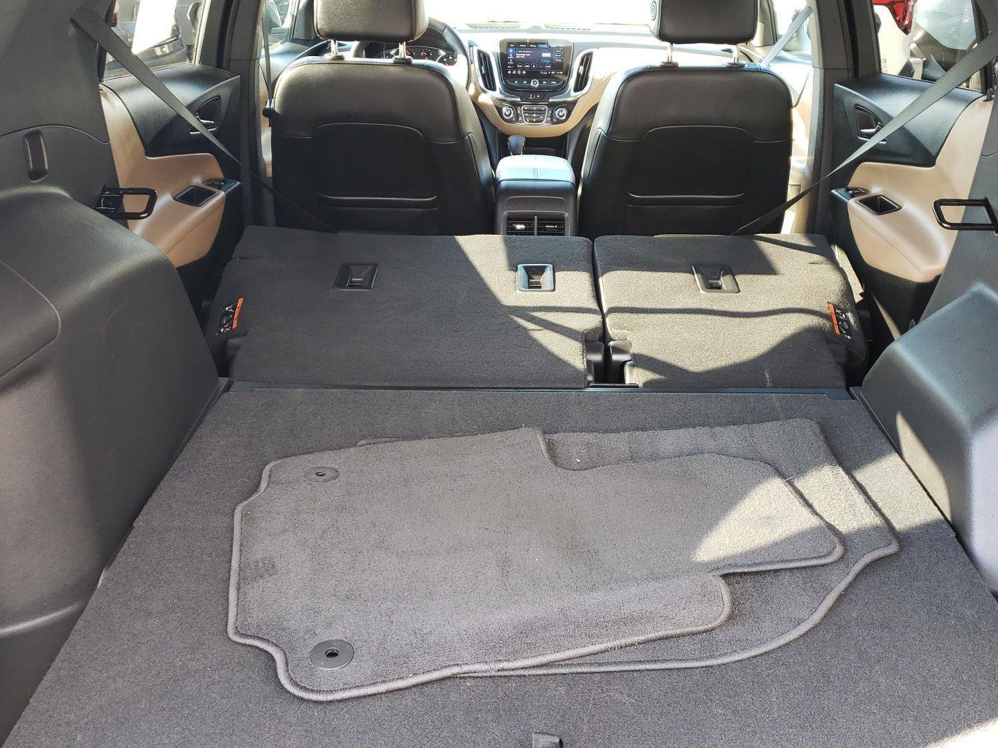 Used 2023 Chevrolet Equinox Premier image 13