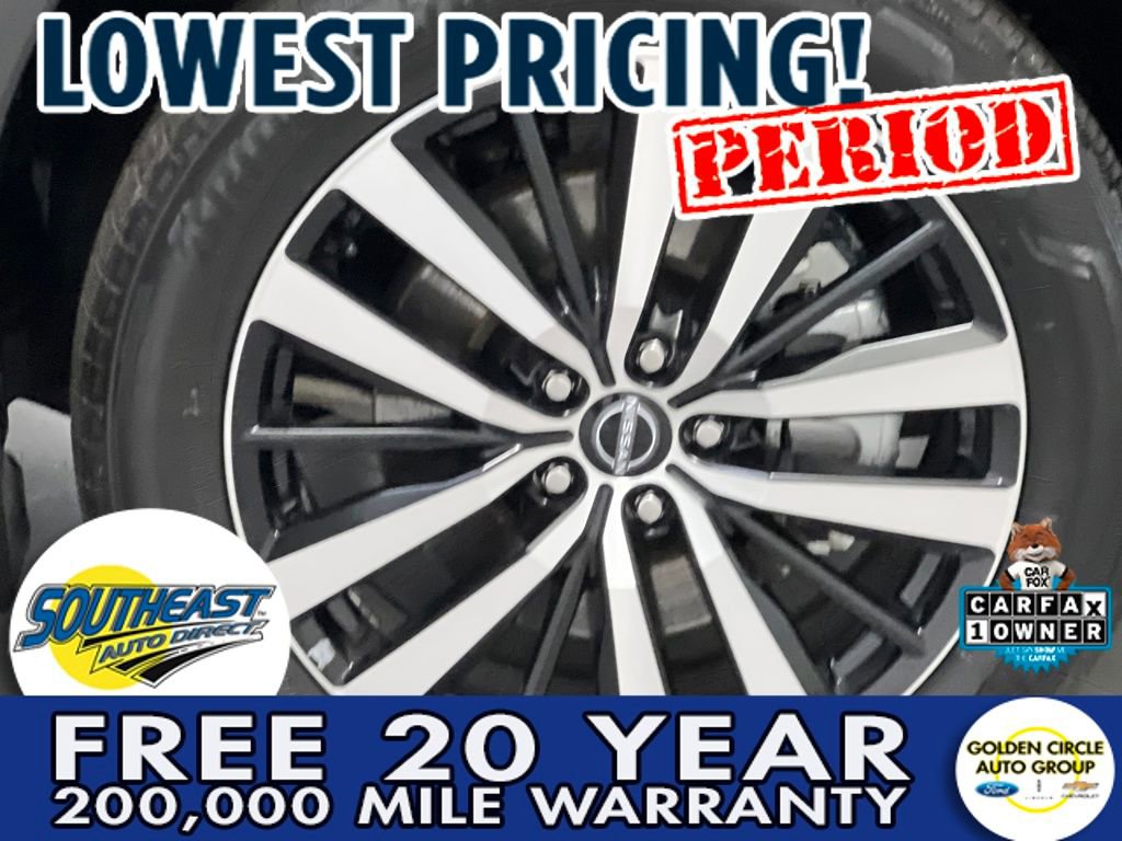 Used 2024 Nissan Pathfinder Platinum w/ Cargo Package image 77