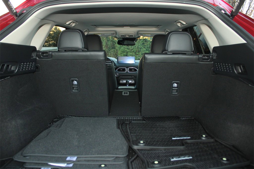 Used 2025 MAZDA CX-5 AWD 2.5 S w/ Preferred Package image 28