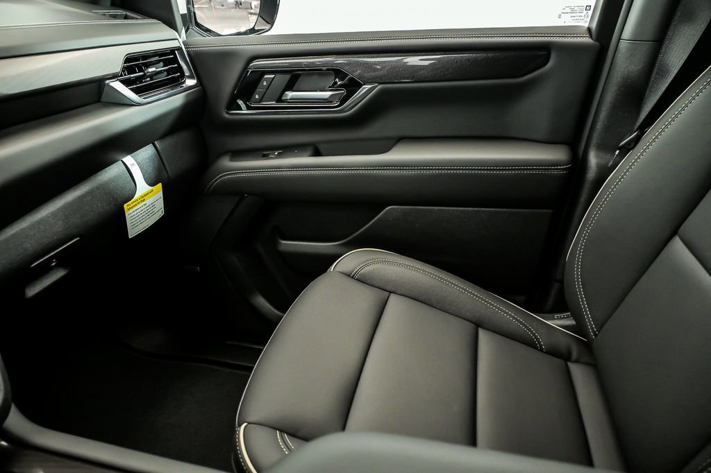 New 2026 GMC Yukon Elevation image 18