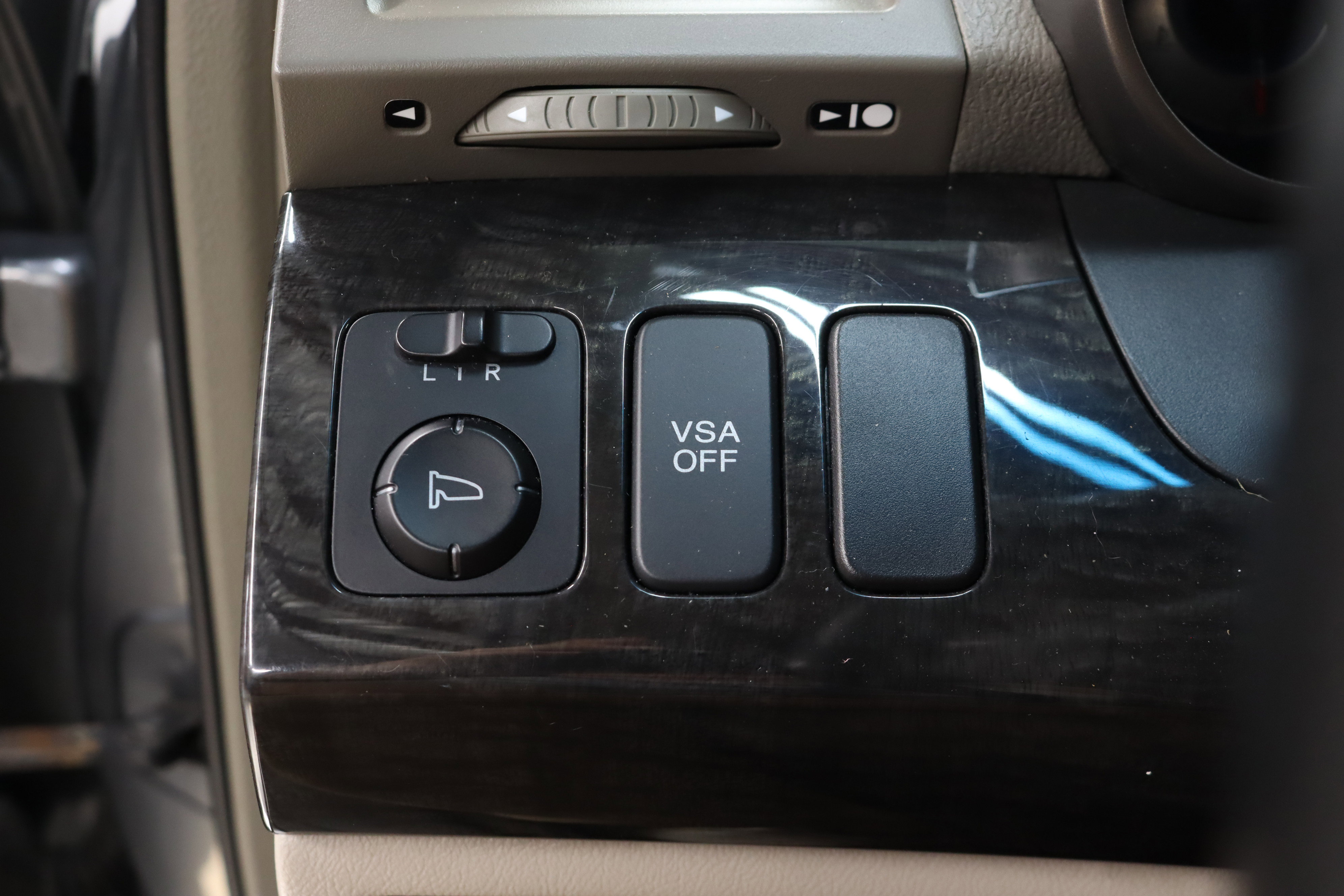 Used 2008 Acura MDX w/ Technology Package image 60