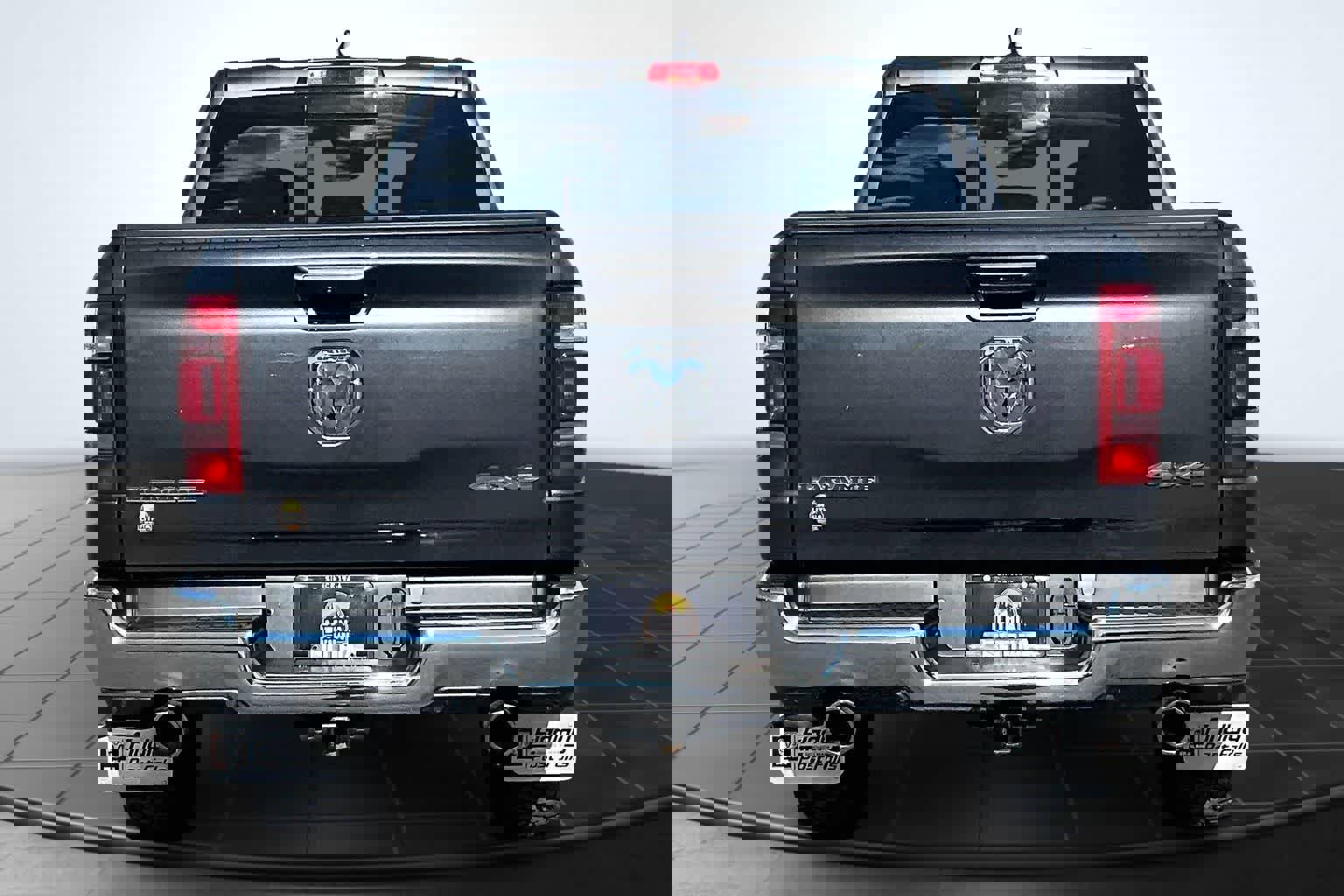 Used 2024 RAM 1500 Laramie image 5