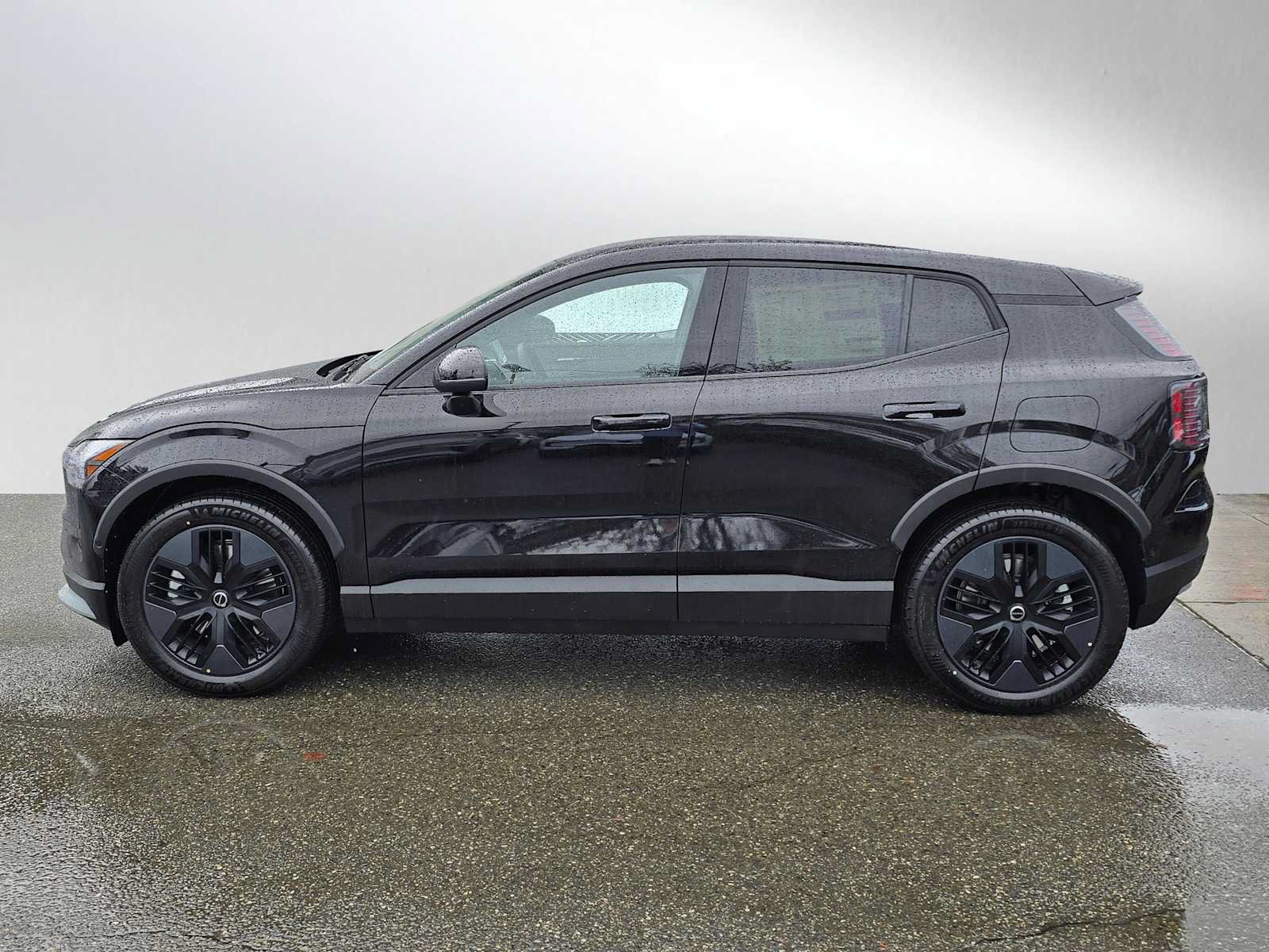 New 2026 Volvo EX30 Cross Country Ultra w/ Protection Package Premier AWD/4WD image 6