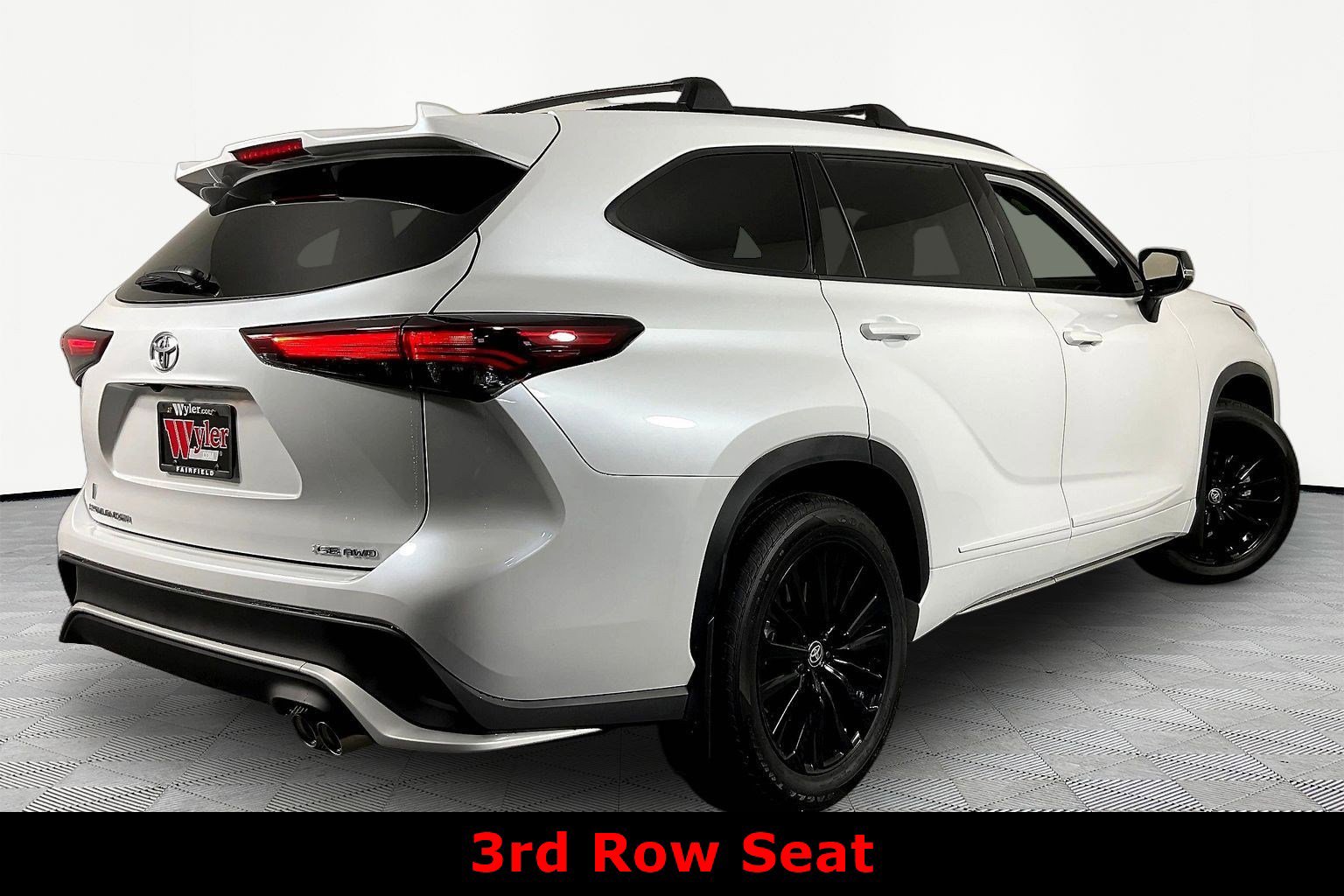 Used 2026 Toyota Highlander XSE AWD/4WD image 6