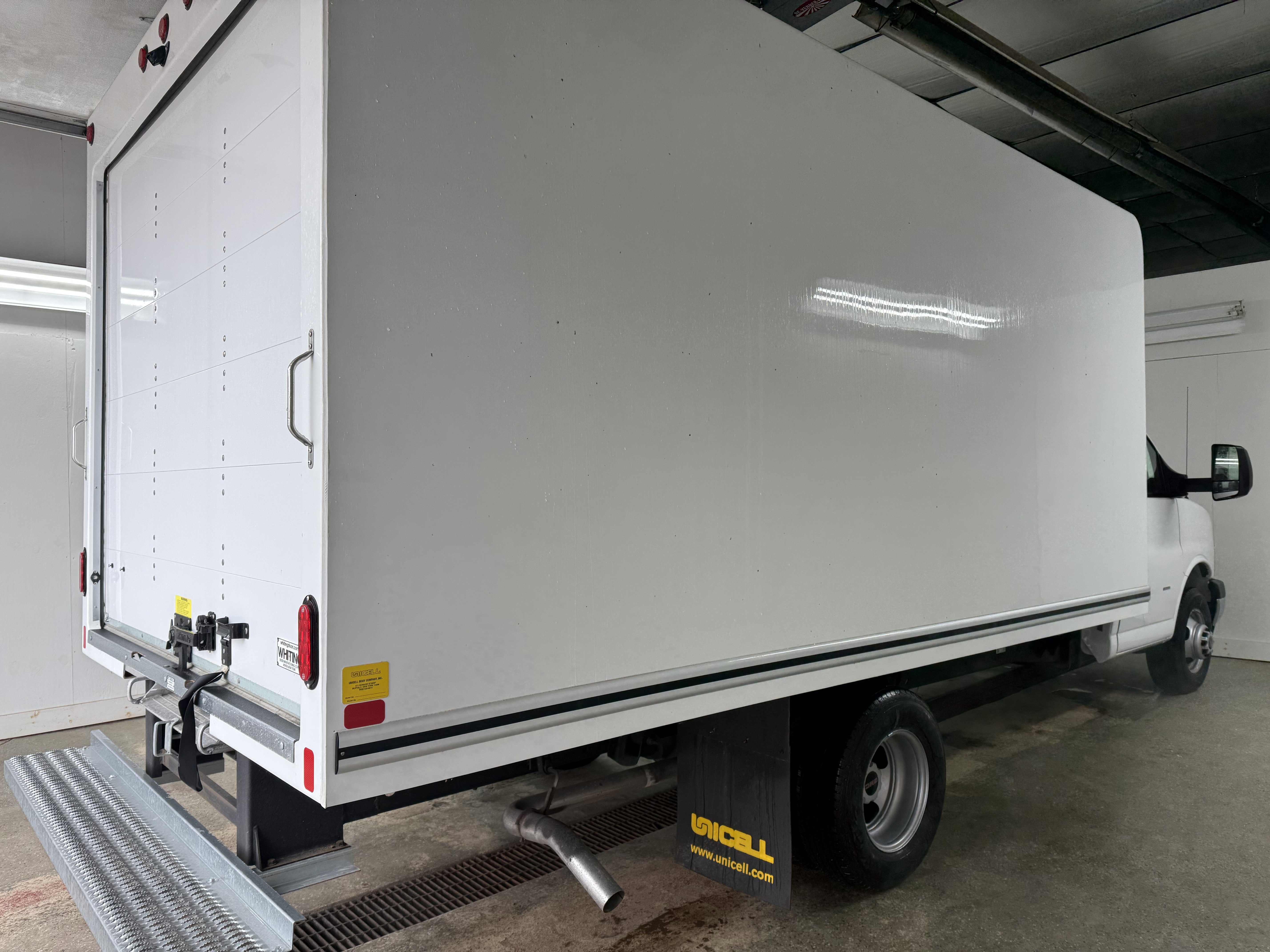 New 2024 GMC Savana 3500 w/ Power Convenience Package image 6