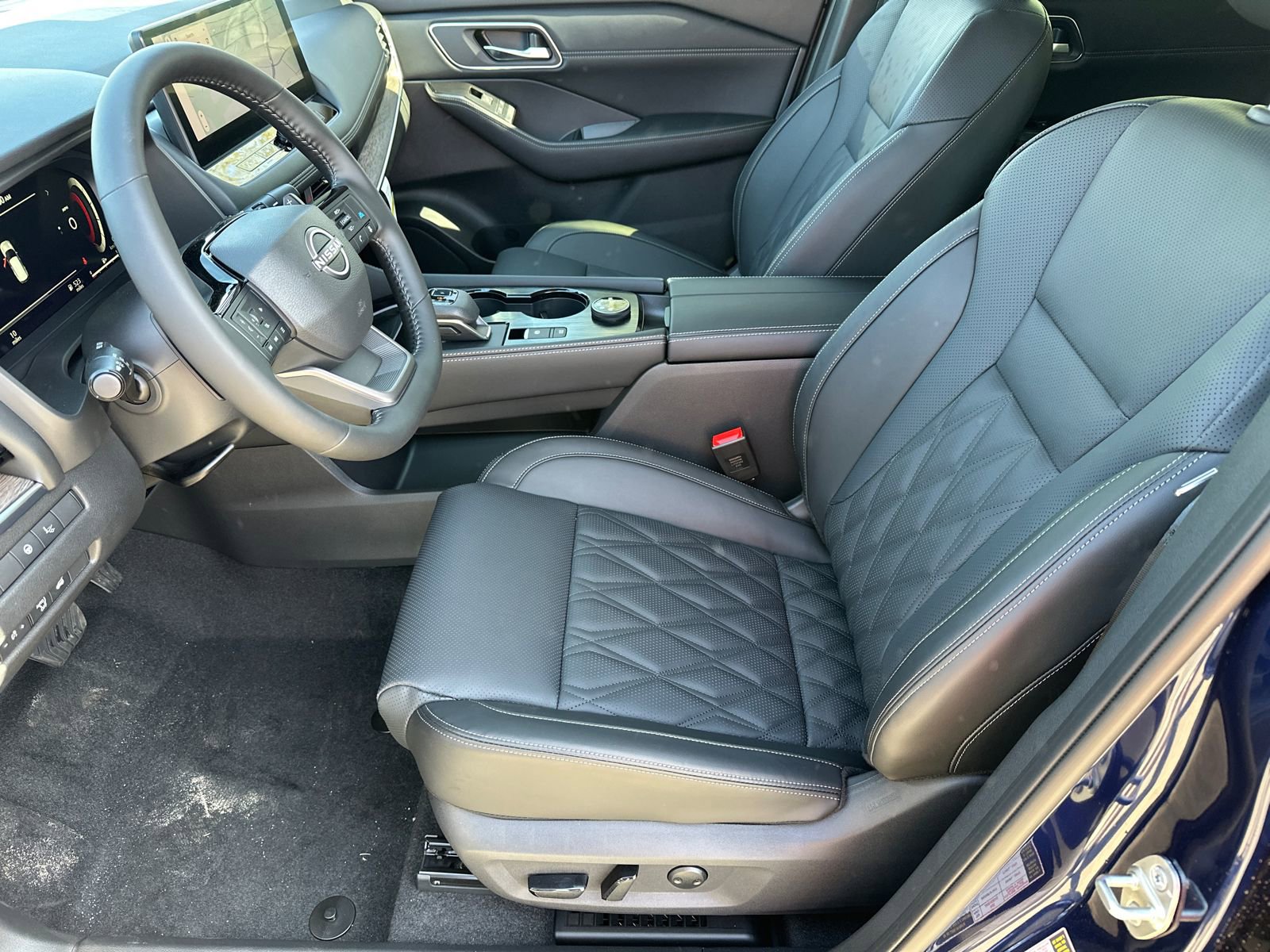 New 2026 Nissan Rogue Platinum w/ Platinum Premium Package image 7