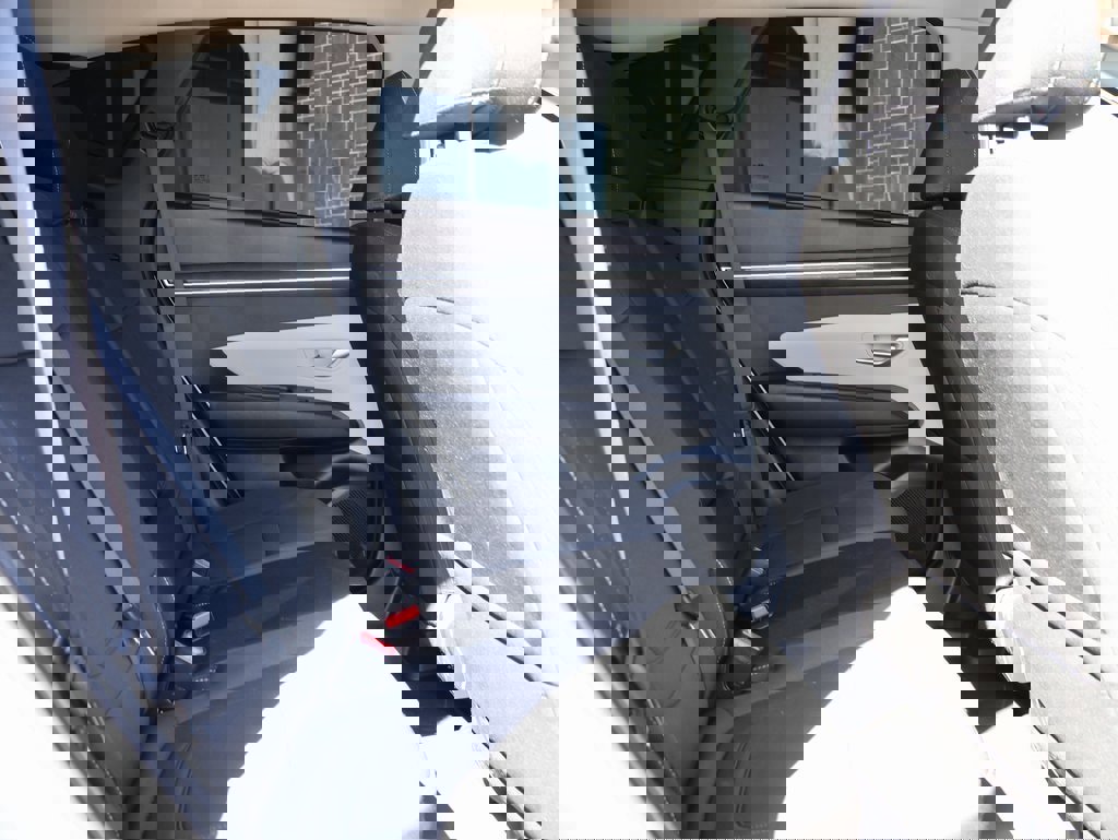 Certified 2024 Hyundai Tucson SE image 13