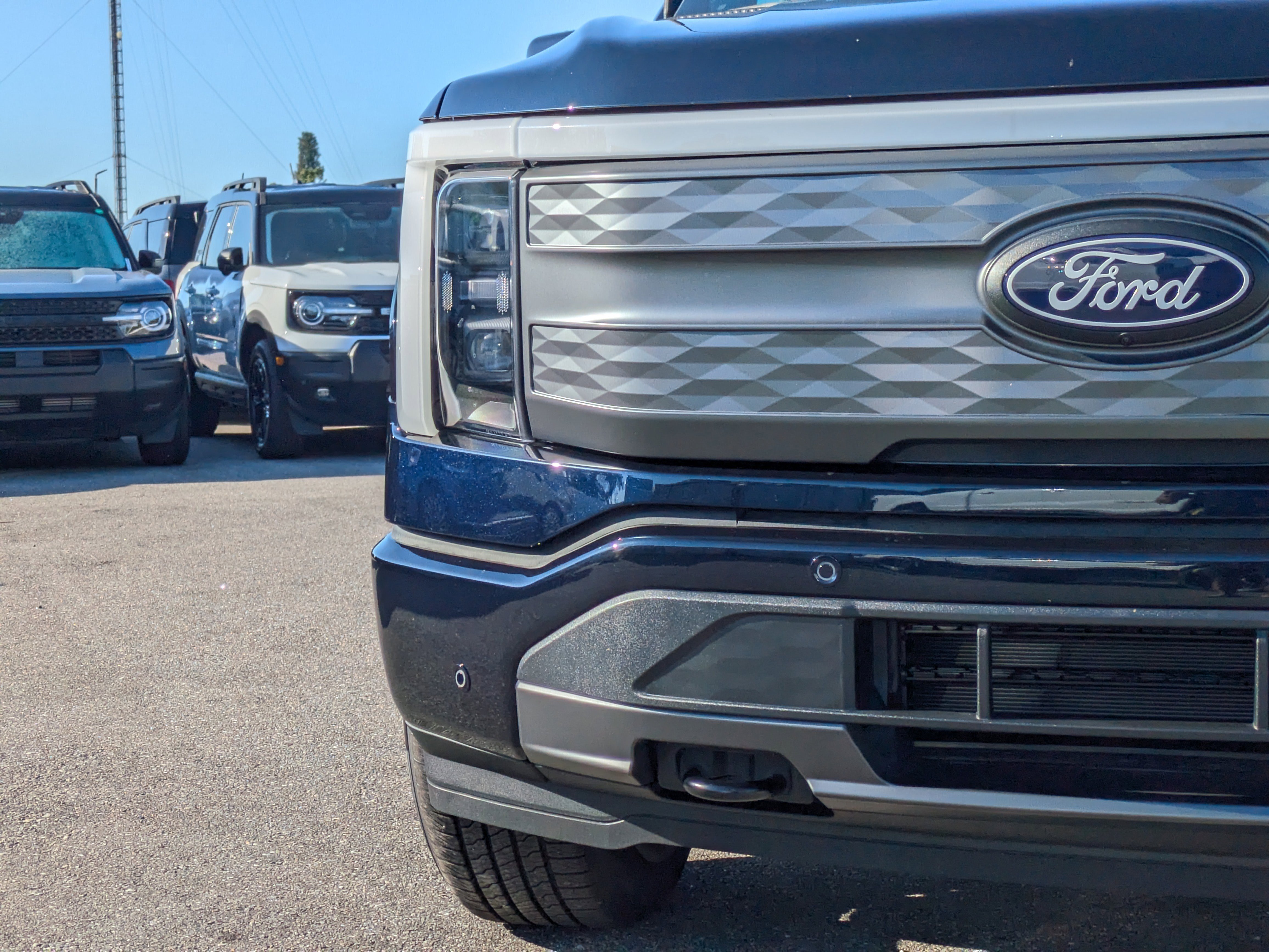 New 2025 Ford F150 Lightning Lariat image 10