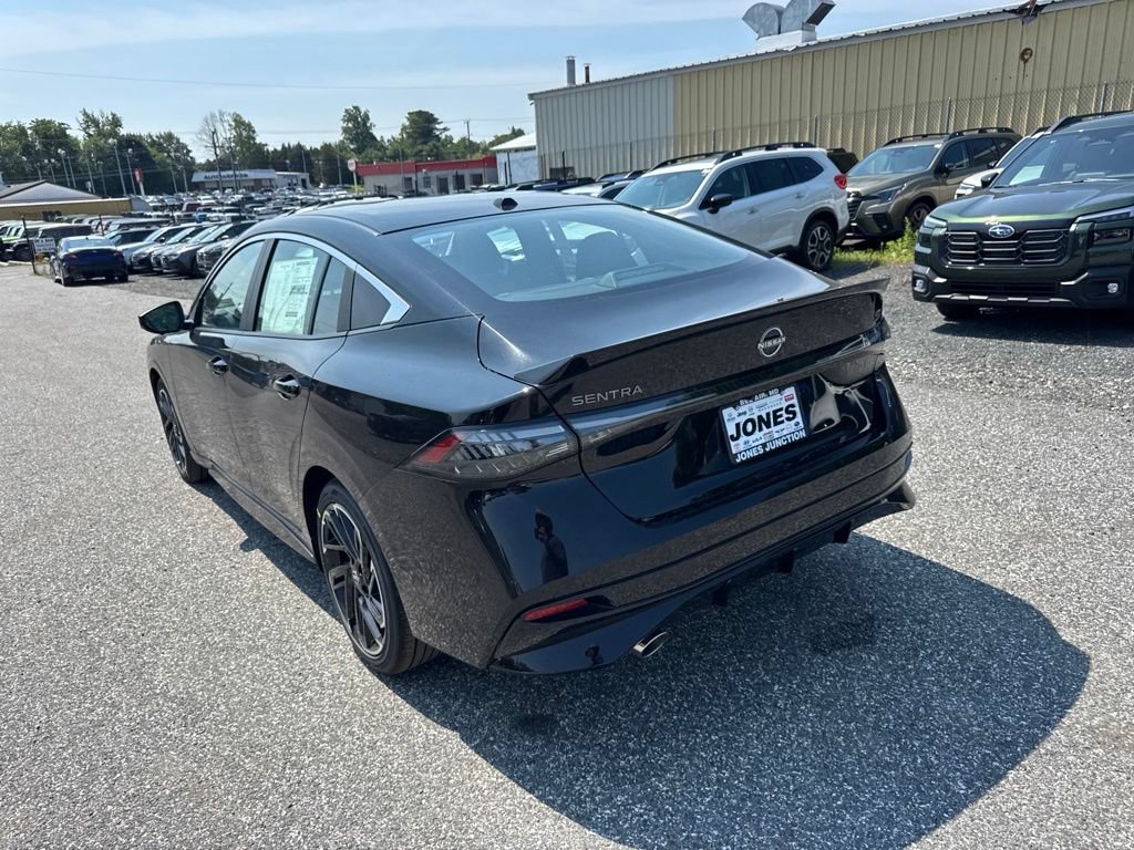 New 2026 Nissan Sentra SR w/ SR Premium Package FWD image 7