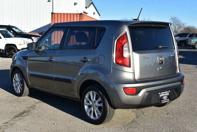 Used 2013 Kia Soul + w/ Audio Pkg image 6
