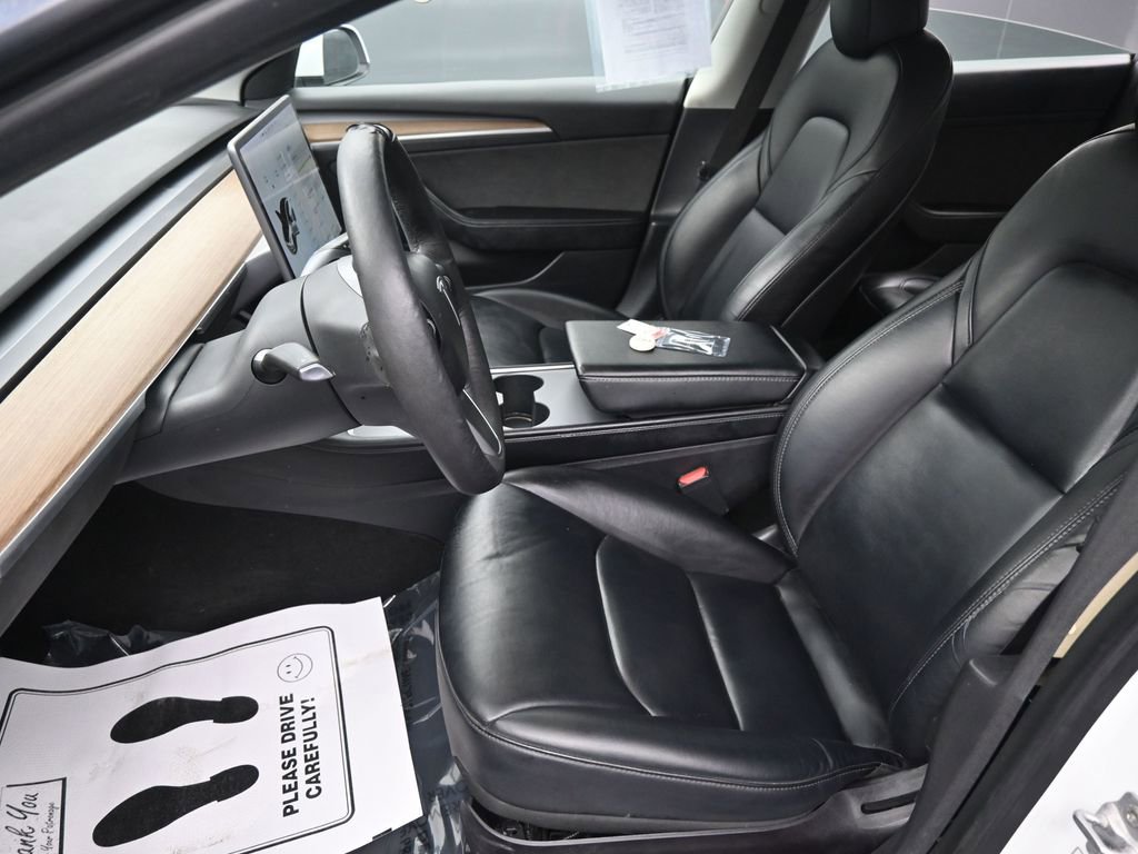 Used 2021 Tesla Model 3 Standard Range Plus image 25