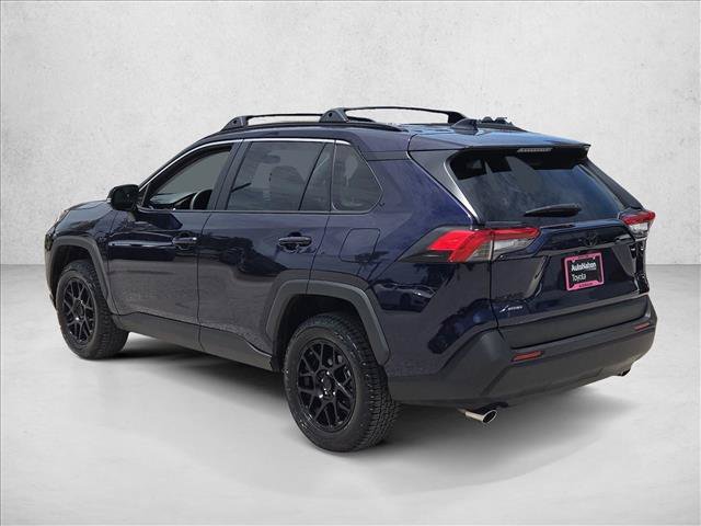 Used 2025 Toyota RAV4 XLE FWD image 8