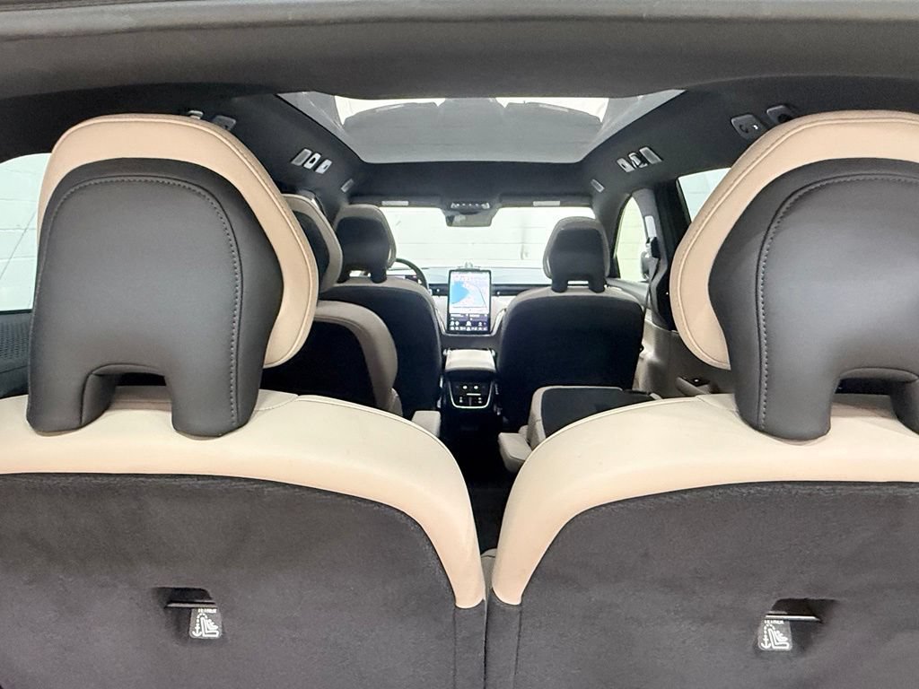 Used 2025 Volvo EX90 Ultra AWD/4WD image 49