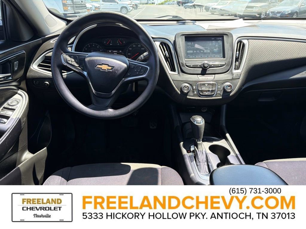 Used 2018 Chevrolet Malibu LS FWD image 18