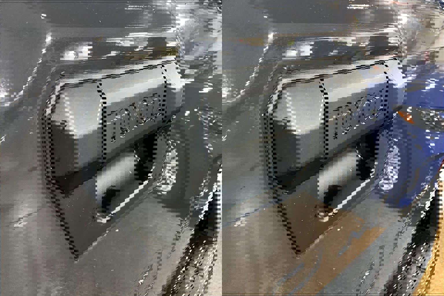 Certified 2025 Toyota Tacoma TRD Off-Road image 29