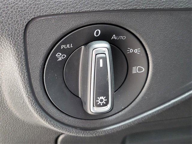 Used 2023 Volkswagen Atlas SEL image 23