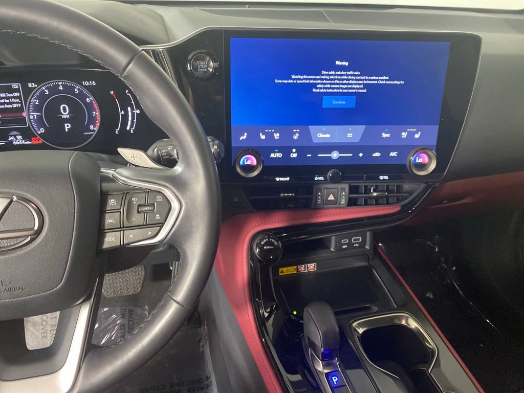 Certified 2025 Lexus NX 350 AWD w/ Accessory Package (2T) image 17