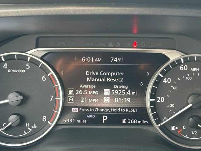 Certified 2025 Nissan Rogue SV AWD/4WD image 40