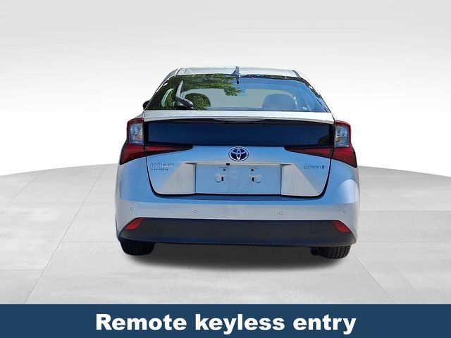 Used 2020 Toyota Prius LE AWD/4WD image 6