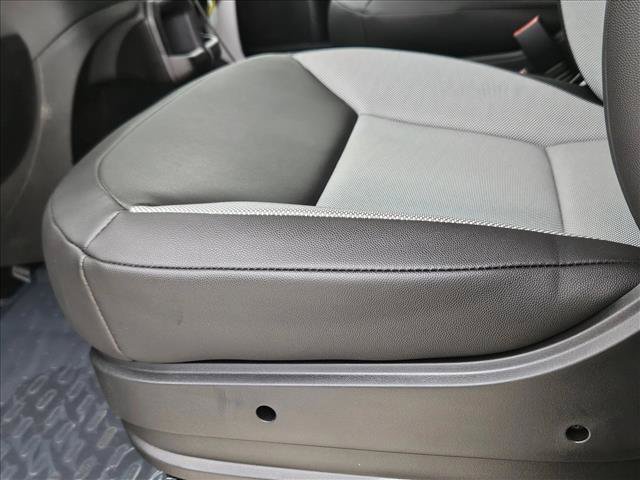 New 2026 RAM ProMaster 2500 w/ Convenience Group FWD image 4