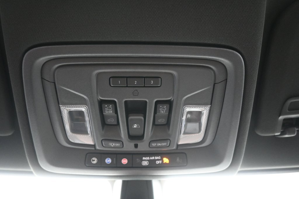 Used 2021 Chevrolet Silverado 1500 High Country AWD/4WD image 21
