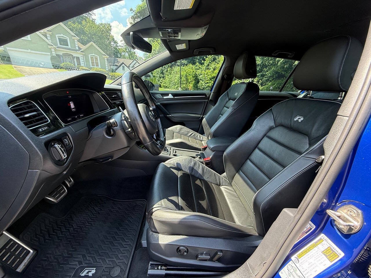 Used 2019 Volkswagen Golf R 4-Door AWD/4WD image 15
