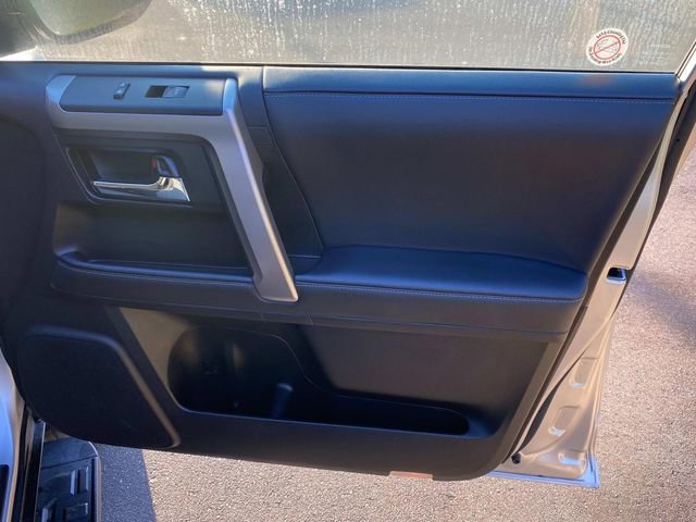 Used 2024 Toyota 4Runner SR5 image 36